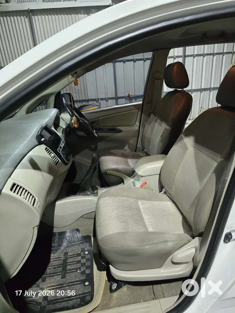 2013 Model Toyota Innova 2.5 G4 Diesel Manual Intercooler Varient