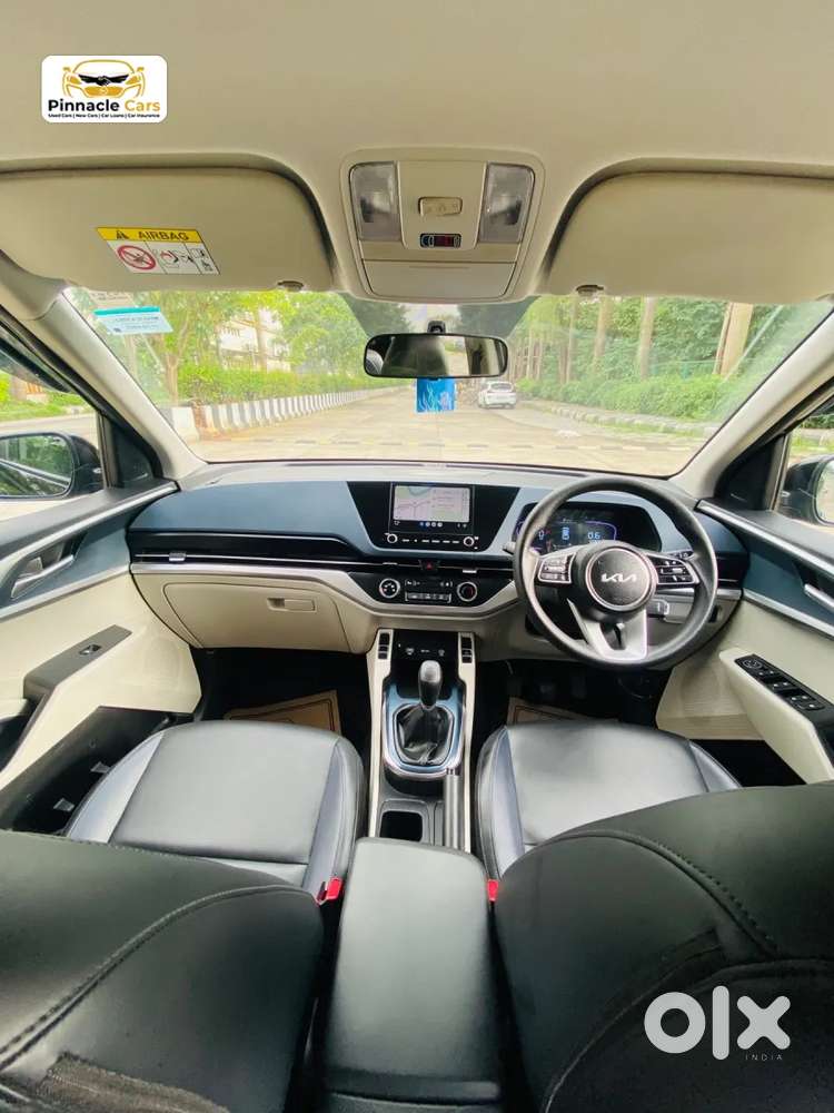 Kia Carens, 2025, Petrol