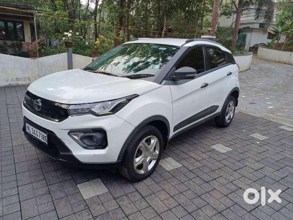 Tata Nexon 1.5 Revotorq Xm (s), 2021, Diesel