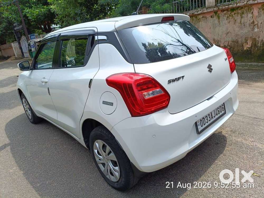 Maruti Suzuki Swift Vxi 1.2 Abs Bs-iv, 2023, Petrol