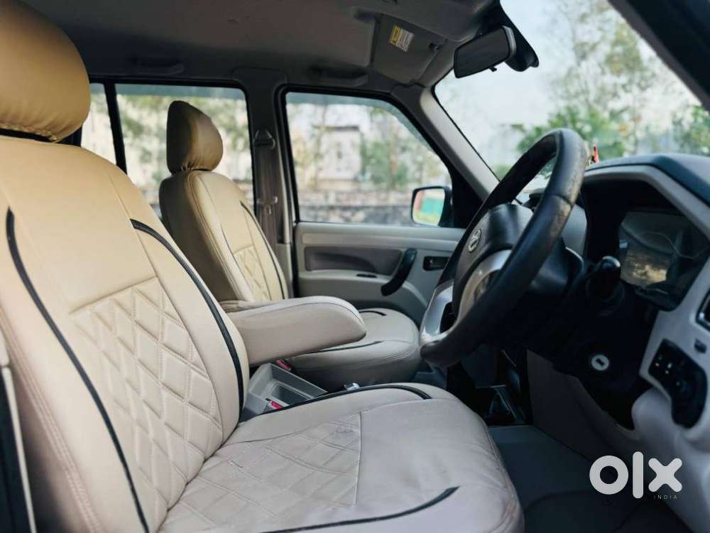 Mahindra Scorpio, 2017