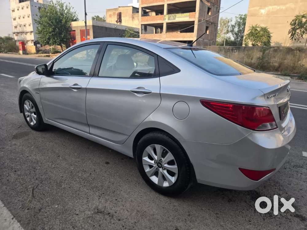 Hyundai Verna 1.6 Vtvt Sx, 2016, Petrol