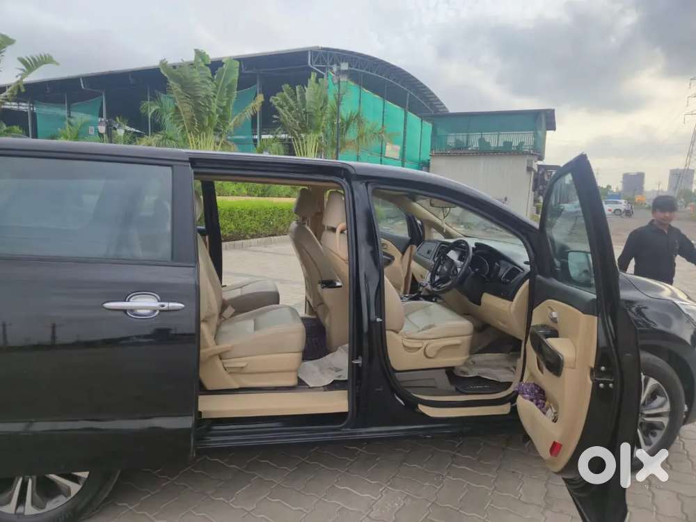 Kia Carnival 2020 Diesel 95000 Km Driven