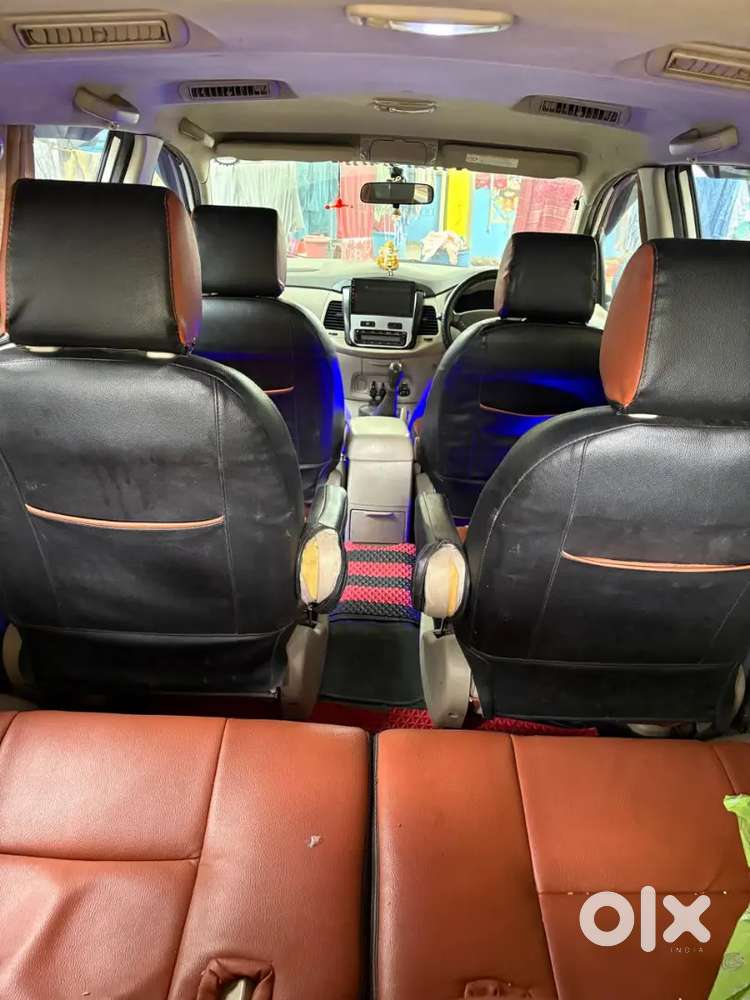 Toyota Innova 2.5 V 2011