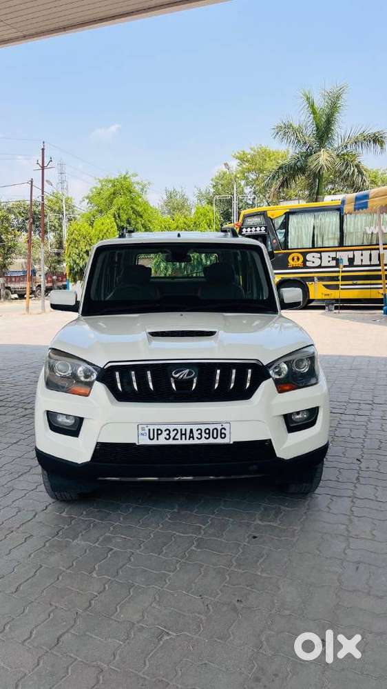 Mahindra Scorpio S10, 2016, Diesel