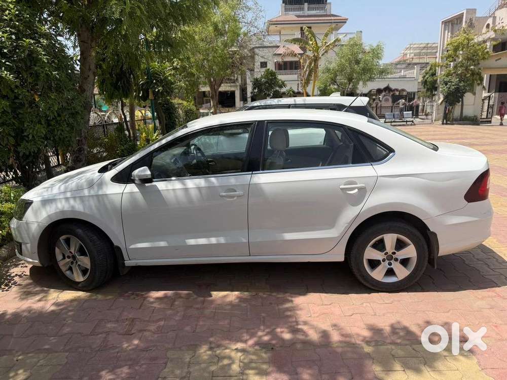 Skoda Rapid Petrol 2021