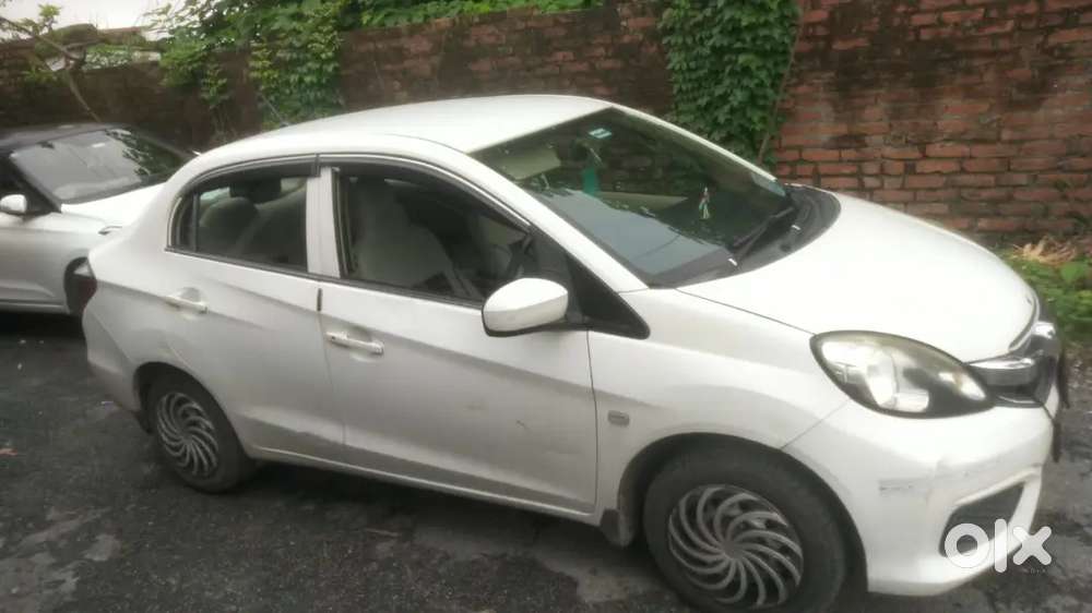 Honda Amaze E 2016