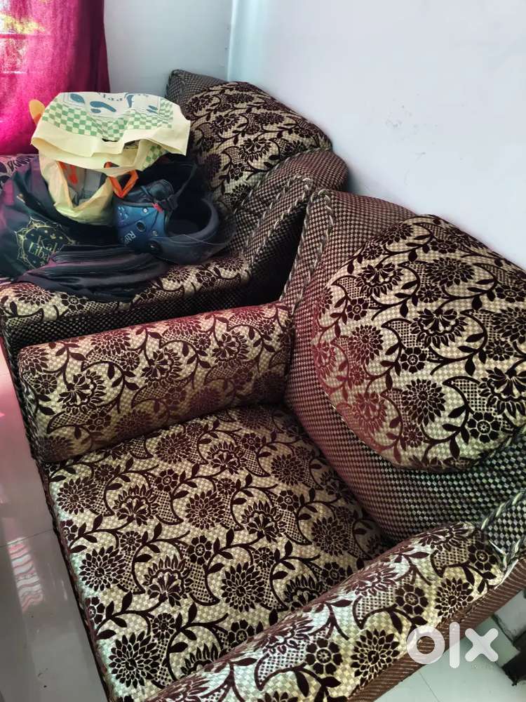 Sofa set good condition
