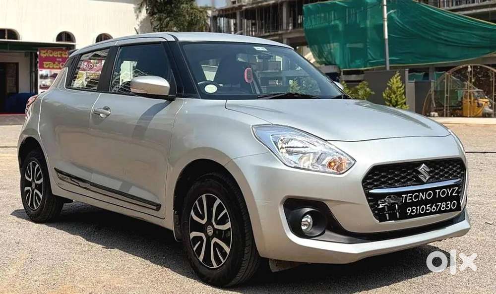 Maruti Suzuki Swift Vxi + Manual, 2022, Petrol