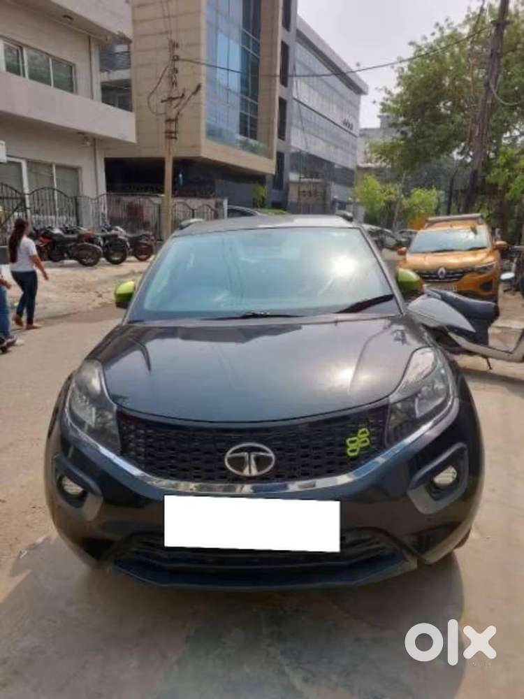 Tata Nexon 2018 Petrol 32709 Km Driven