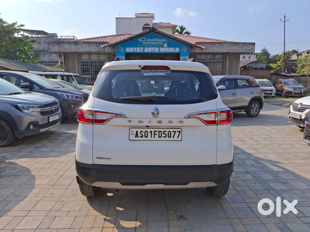 Renault Triber Rxl, 2023, Petrol