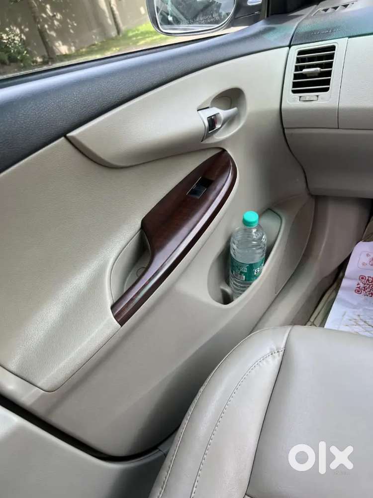 Toyota Corolla Altis 2011 Cng & Hybrids 99800 Km Driven