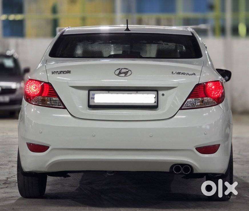 Hyundai Verna, 2011, Petrol