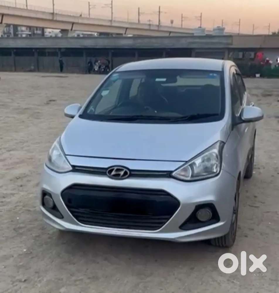 Hyundai Xcent 2014 Petrol 77000 Km Driven