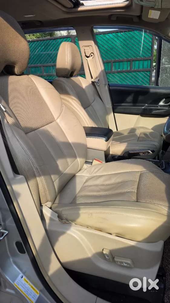 Mahindra Xuv500 At W10 Awd, 2016, Diesel