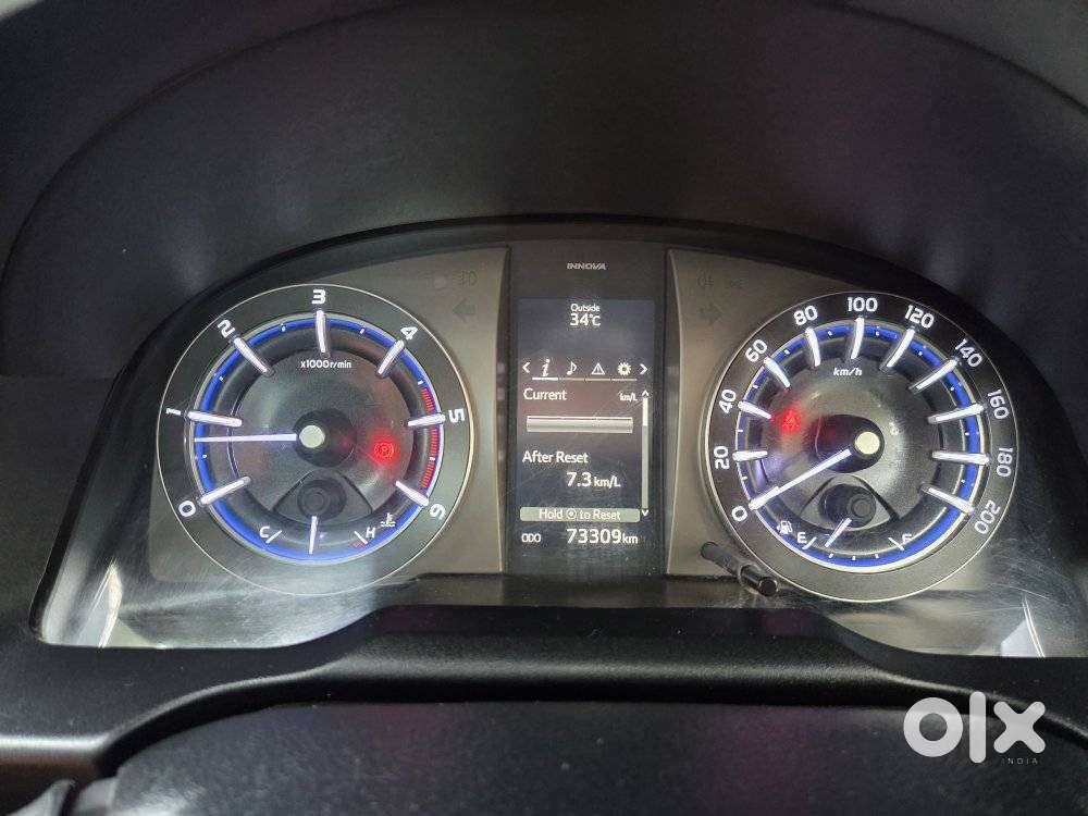 Toyota Innova Crysta 2.4 V 7 Str, 2022, Diesel