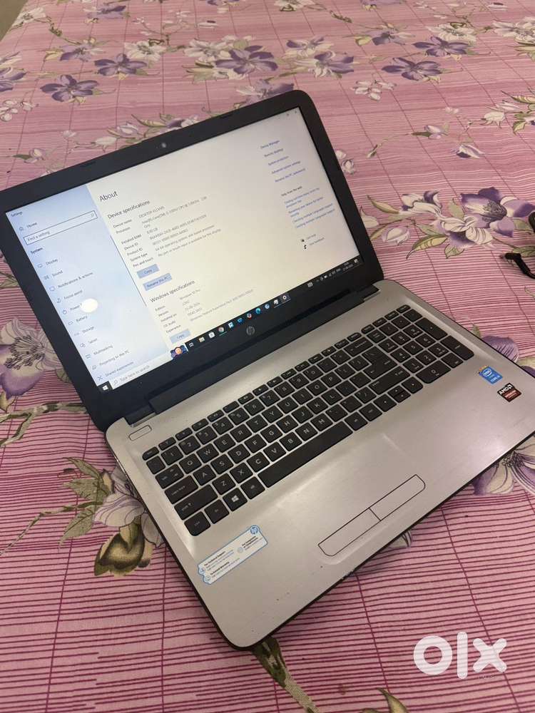 HP Laptop 15.6 i3 5th gen 8gb RAM 128GB SSD 1TB harddisk