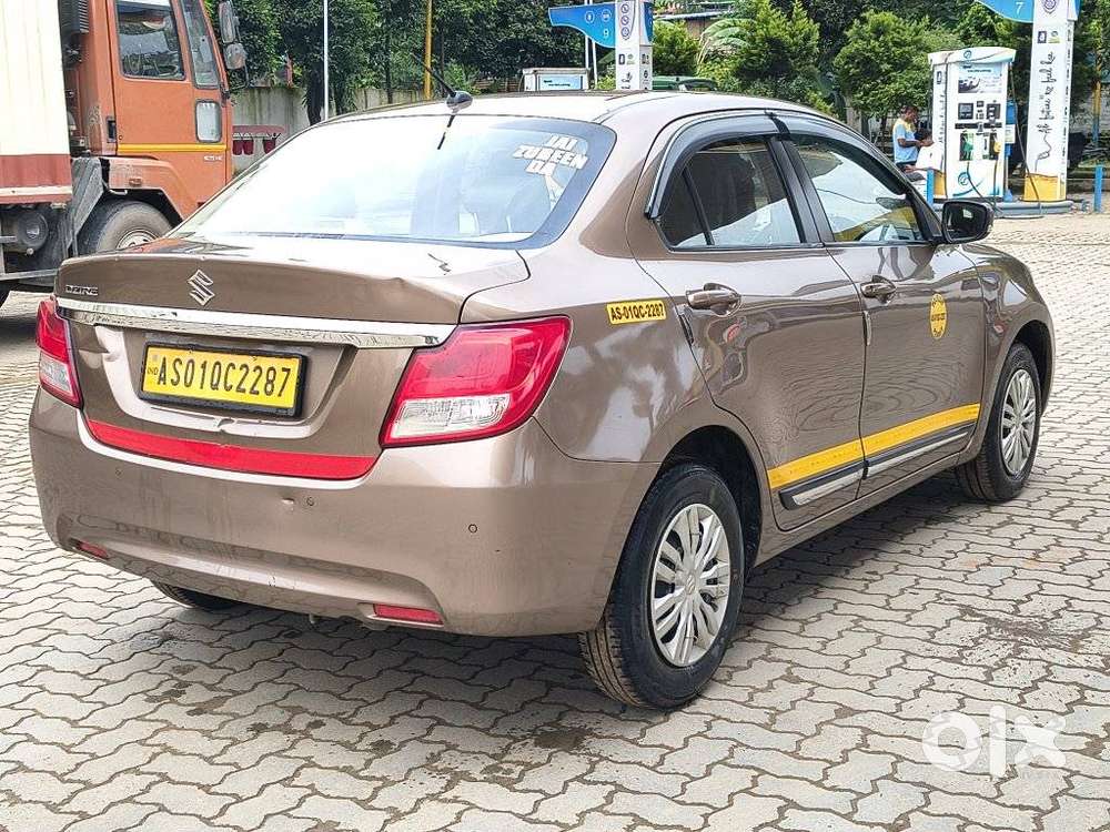 Maruti Suzuki Dzire 1.2 Vxi, 2023, Petrol