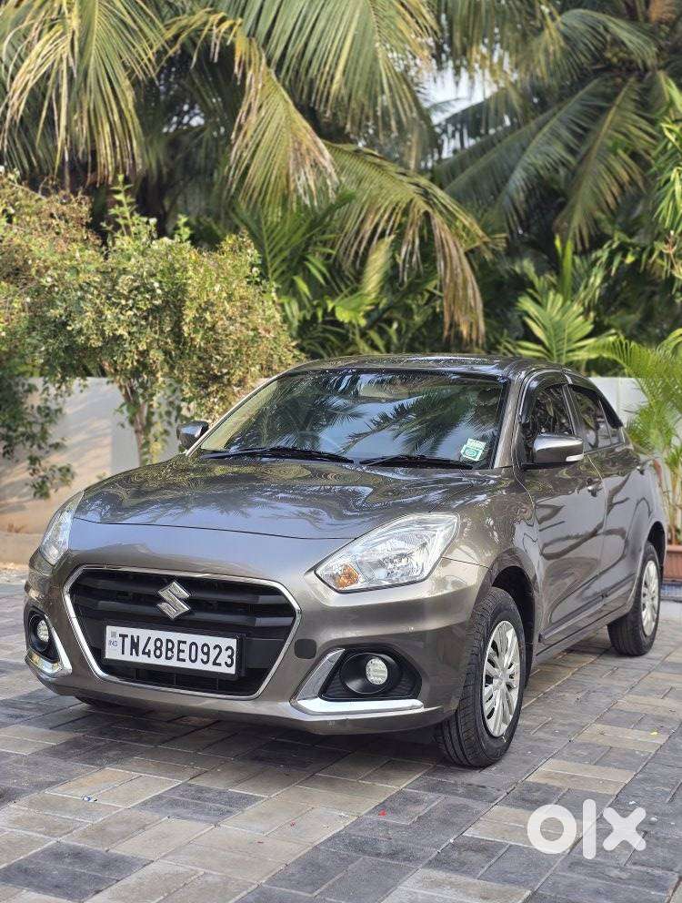 Maruti Suzuki Dzire Vxi Ags, 2022, Petrol
