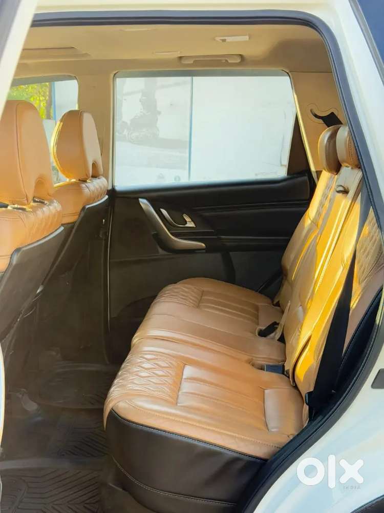Mahindra Xuv500 2.2 W11 2019