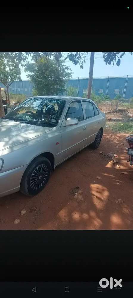 Hyundai Accent 2002 Petrol Well Maintained.
