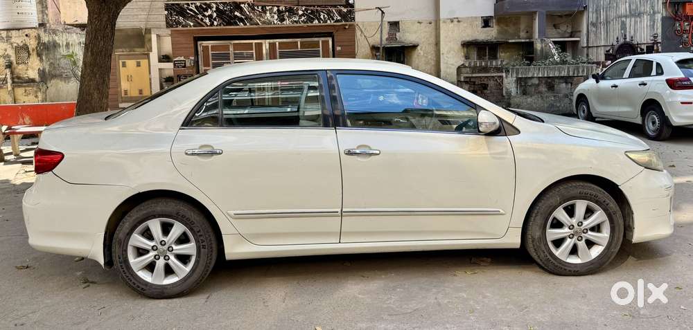 Toyota Corolla Altis