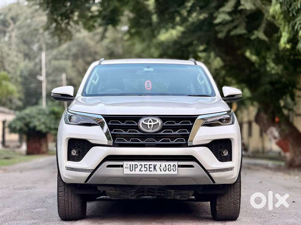 Fortuner 4x2 Manual Diesel 2025