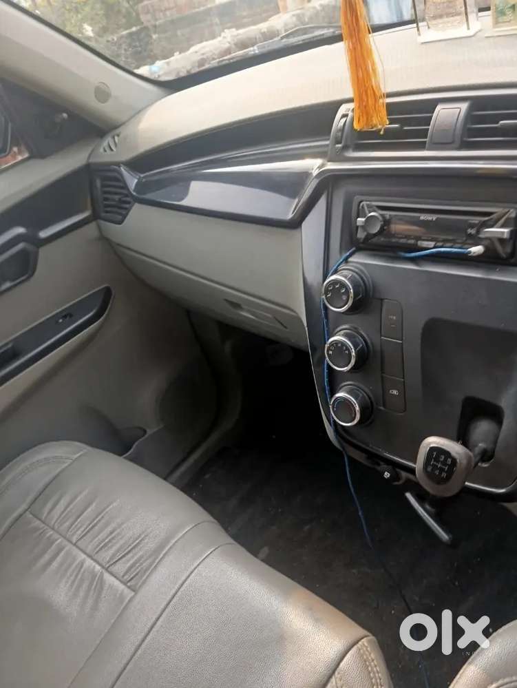 Mahindra Kuv100 Nxt 2016 Cng & Hybrids 50000 Km Driven