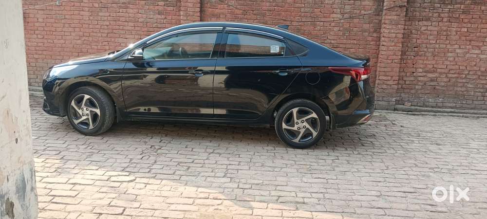 Hyundai Verna 1.5 Sx (o) Turbo Petrol Mt Dual Tone, 2023, Petrol