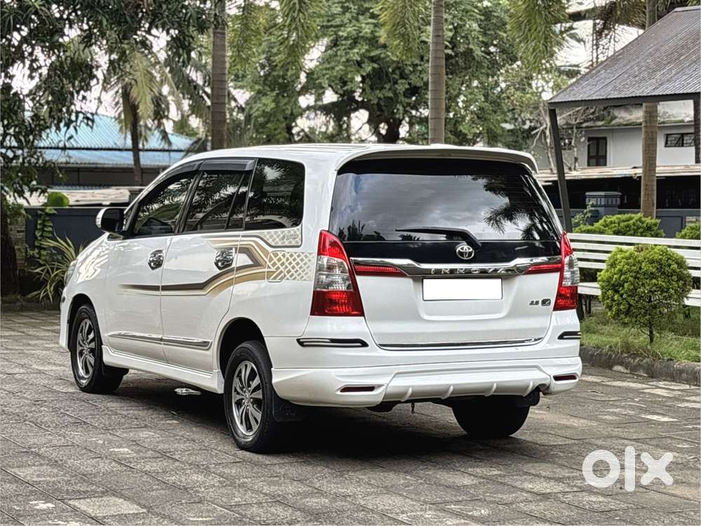 Toyota Innova 2.5 Zx Diesel 7 Seater, 2015, Diesel