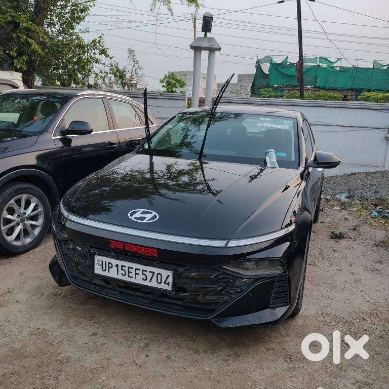 Hyundai Verna 1.5 Sx Ivt, 2024, Petrol