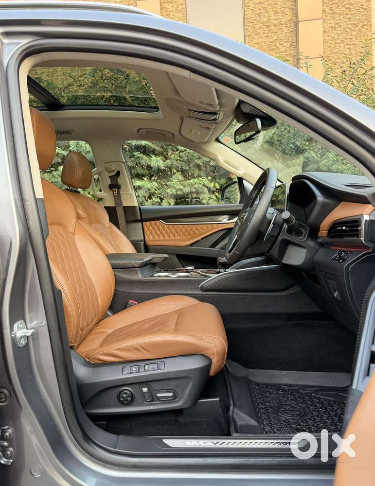 Mg Gloster Savvy 6 Seater, 2025, Diesel