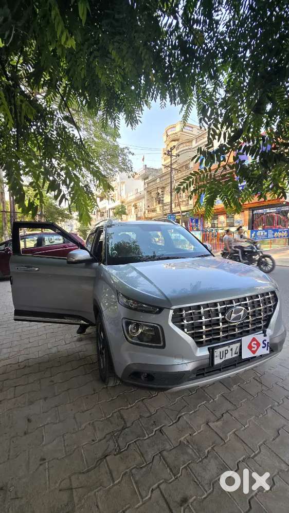 Hyundai Venue Diesel Manual 2019
