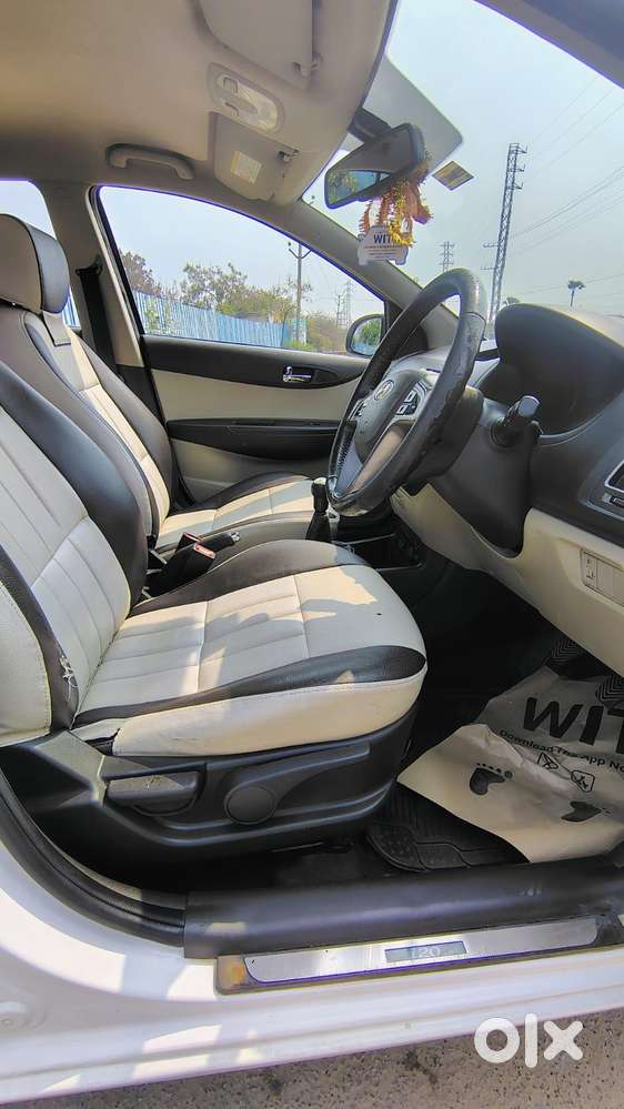 Hyundai I20 Asta Option, 2013, Petrol