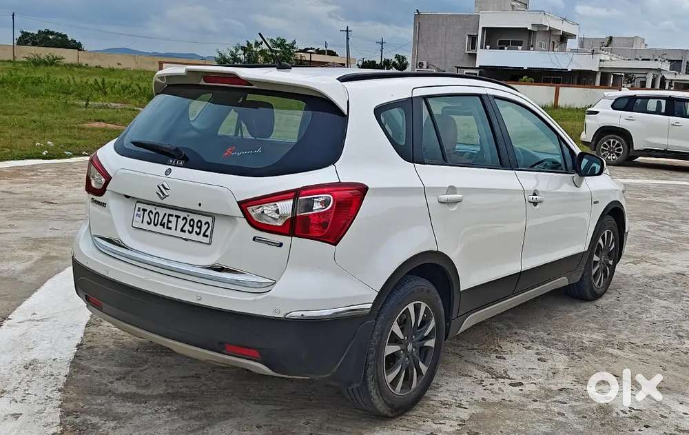 Maruti Suzuki S-cross 2018 Diesel 122000 Km Driven