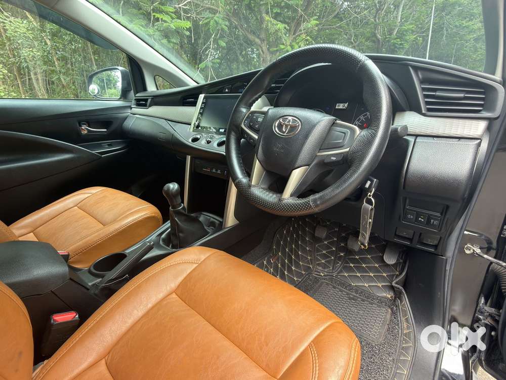 Toyota Innova Crysta 2.4 Gx Limited Edition 7 Str, 2023, Diesel