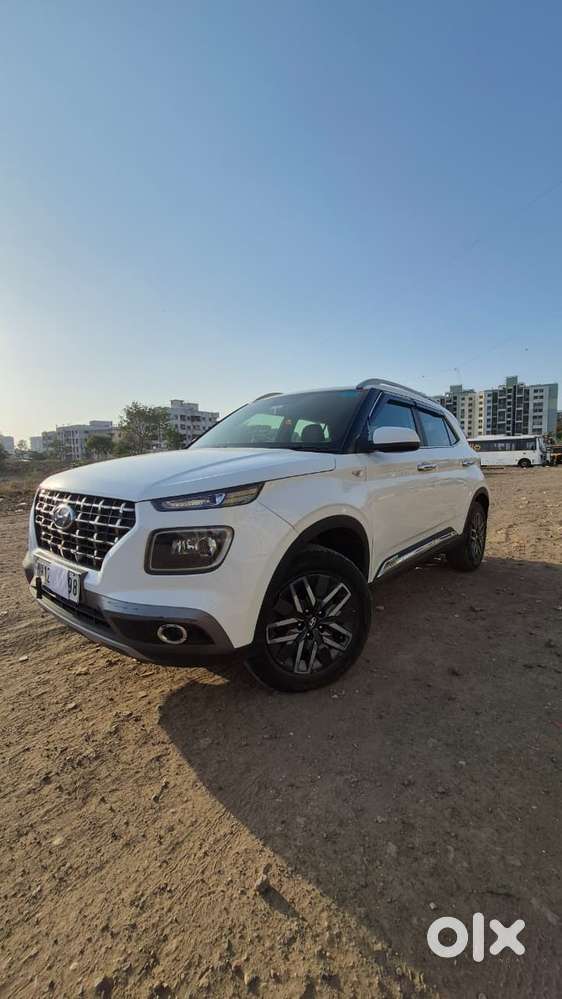 Hyundai Venue Sx, 2021, Cng & Hybrids