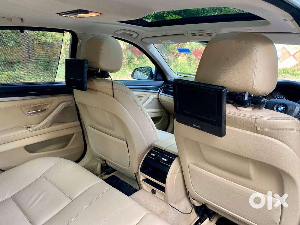 Bmw 5 Series 2.0 520i Luxury Line, 2017, Petrol