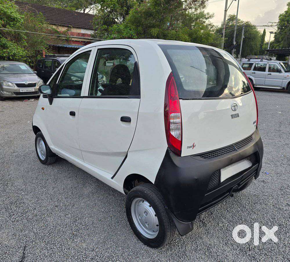 Tata Nano Twist Xe, 2014, Petrol
