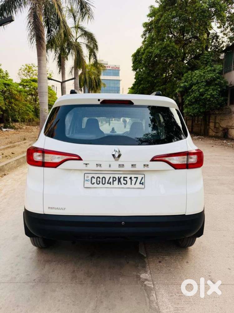 Renault Triber 1.0 Rxe, 2023, Petrol
