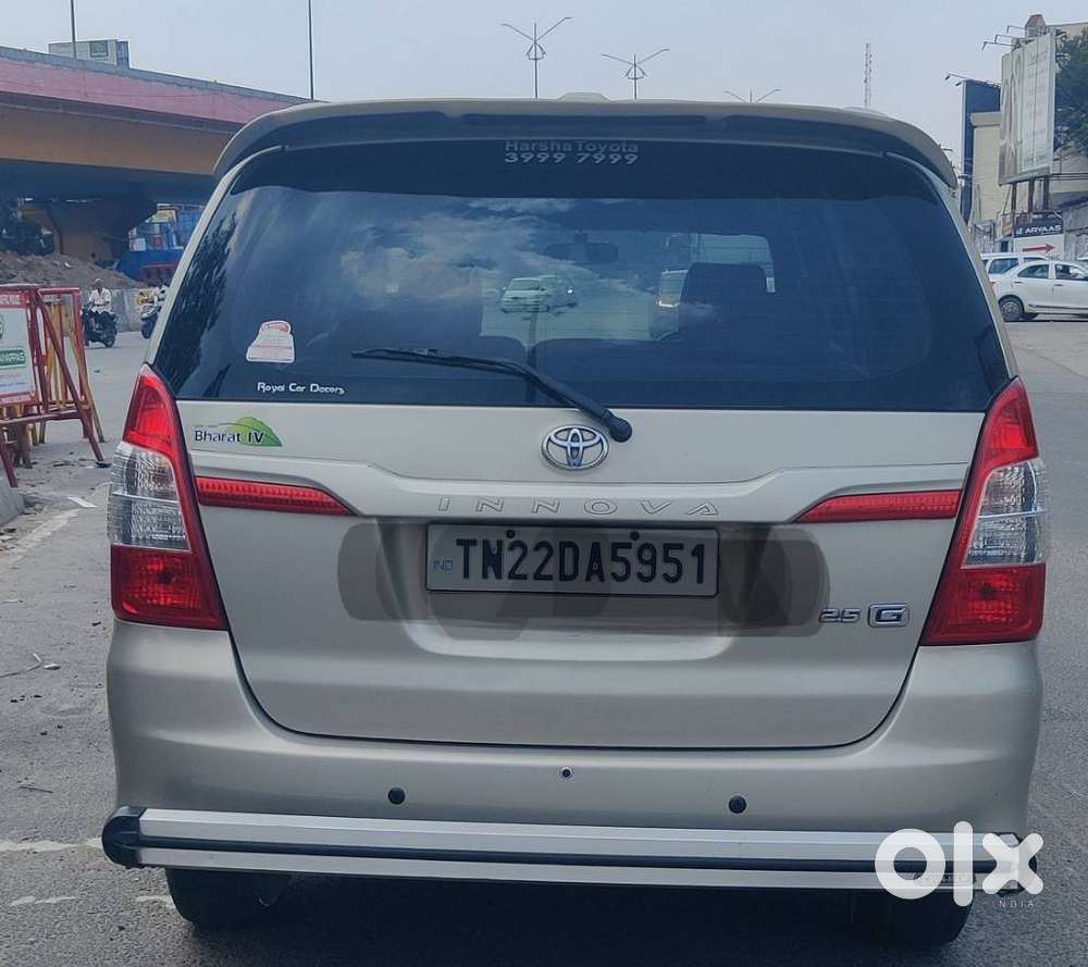 Toyota Innova 2.5 G (diesel) 8 Seater, 2015, Diesel