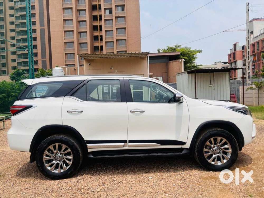 Toyota Fortuner 4x4 Mt 2.8 Diesel, 2022, Diesel