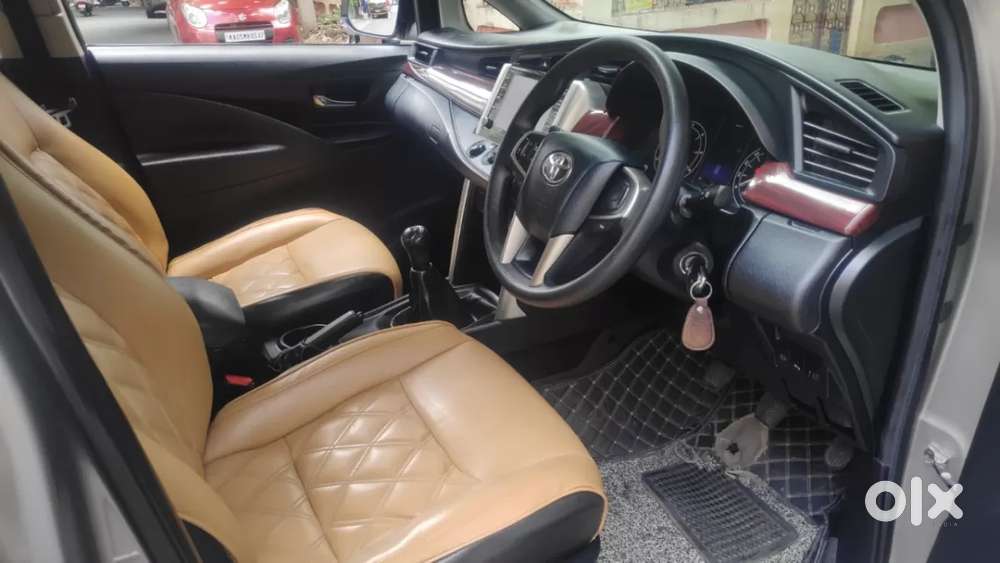 Toyota Innova Crysta 2.4 G Mt 7 Str, 2022, Diesel