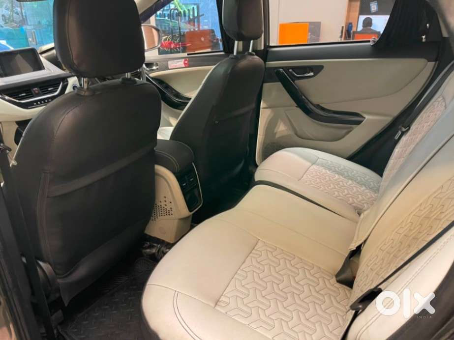 Tata Nexon 1.2 Revotron Xza Plus, 2022, Petrol