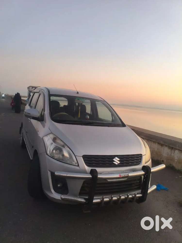Maruti Suzuki Ertiga 2012