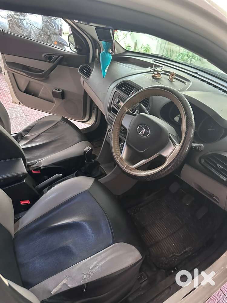 Tata Tiago Petrol 2017