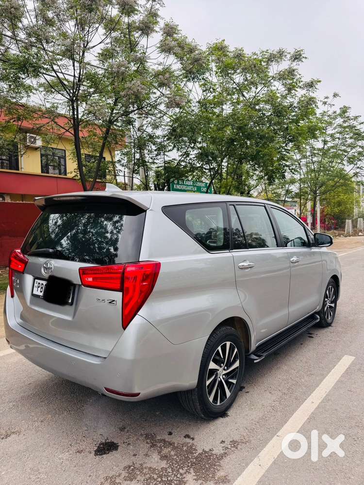 Toyota Innova Crysta [2020-ongoing] 2.4 Zx 7 Str, 2021, Diesel