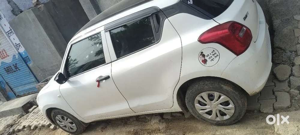 2022 Maruti Swift Lxi