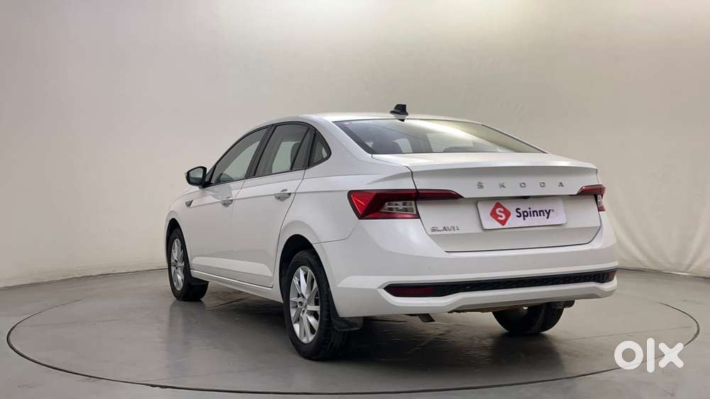 Skoda Slavia Ambition 1.0l Tsi Mt, 2022, Petrol