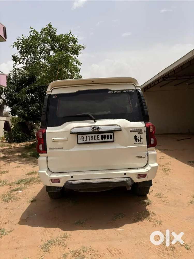 Scorpio S11